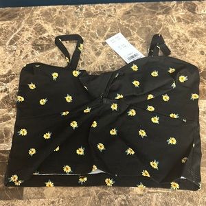 Hollister crop black flower tank